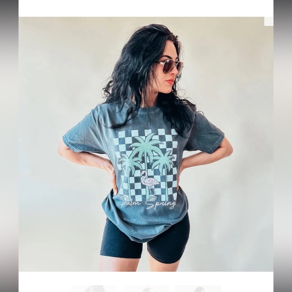 Women’s Oversized Graphic Palm Springs T-Shirt
